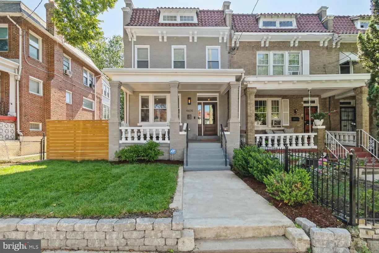 Washington Metro Area Real Estate | View 4405 New Hampshire Avenue NW | 4 Beds, 3 Baths