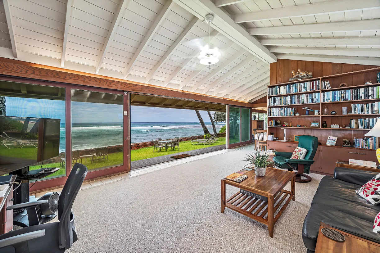 Hawaii Real Estate | View 61-393 Kamehameha Highway | room 2