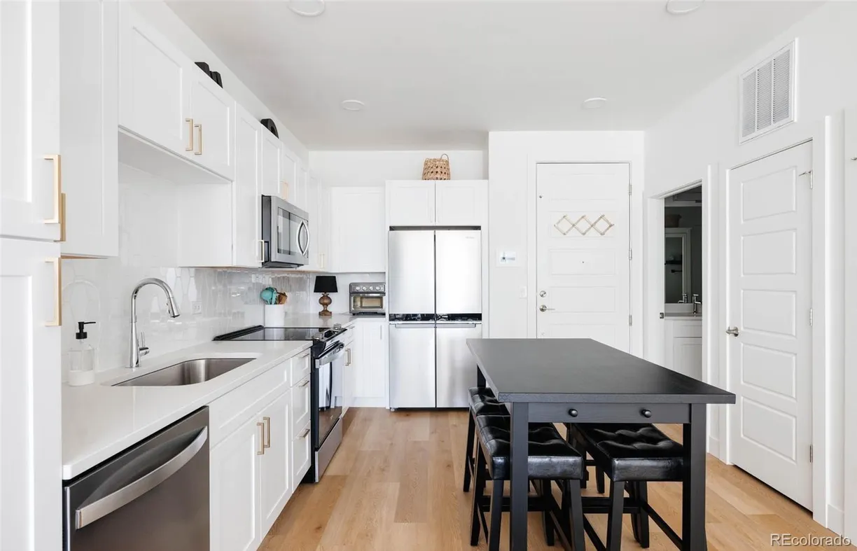 Denver Real Estate | View 2851 W 52nd Avenue Unit# 306 | 1 Bed, 1 Bath