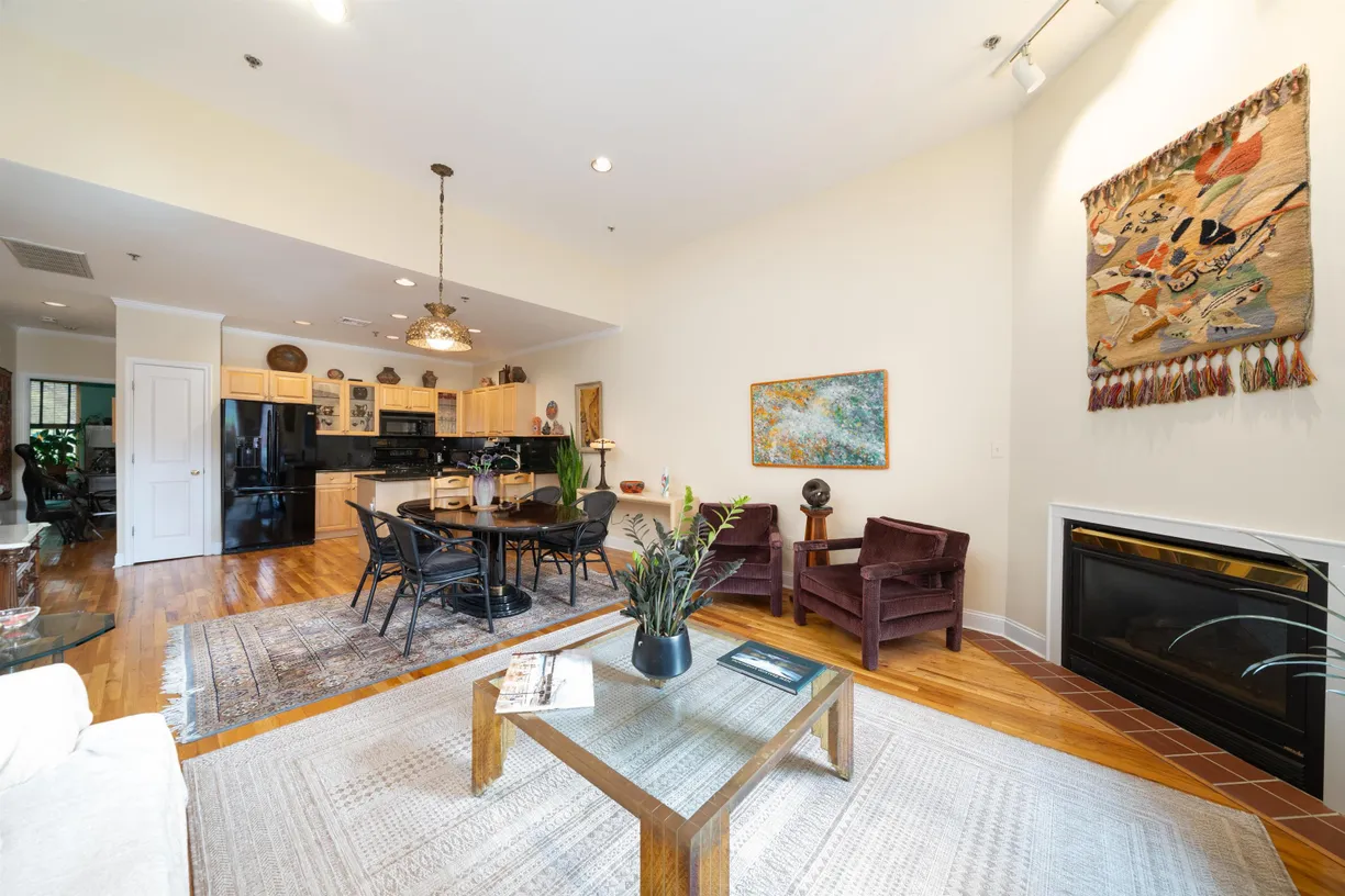 Jersey City/Hoboken Real Estate | View 101 Park Ave Unit# 3A | room 2