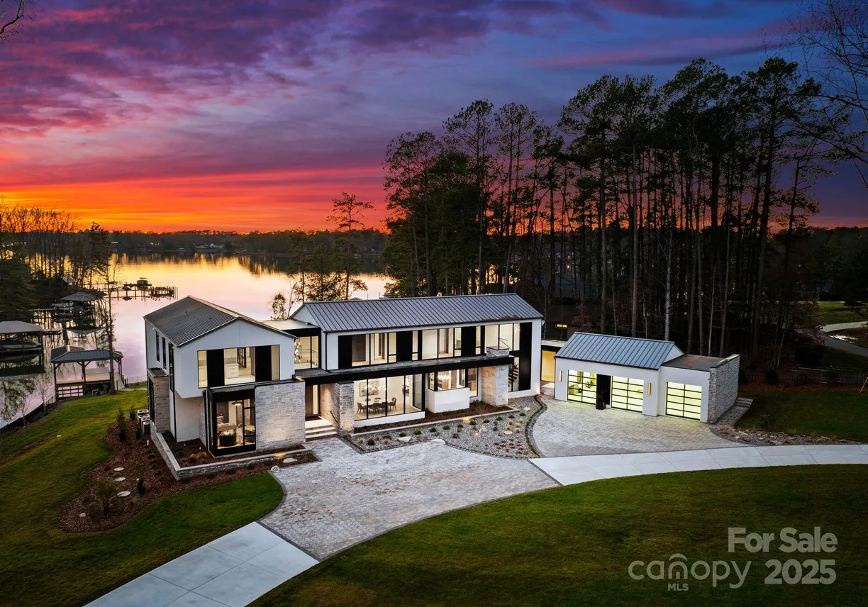 Charlotte Real Estate | View 2536 Brawley School Road | 4 Beds, 5 Baths