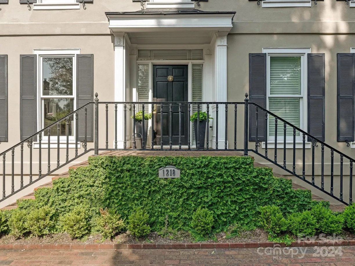 Charlotte Real Estate | View 1218 Wareham Court | room 1
