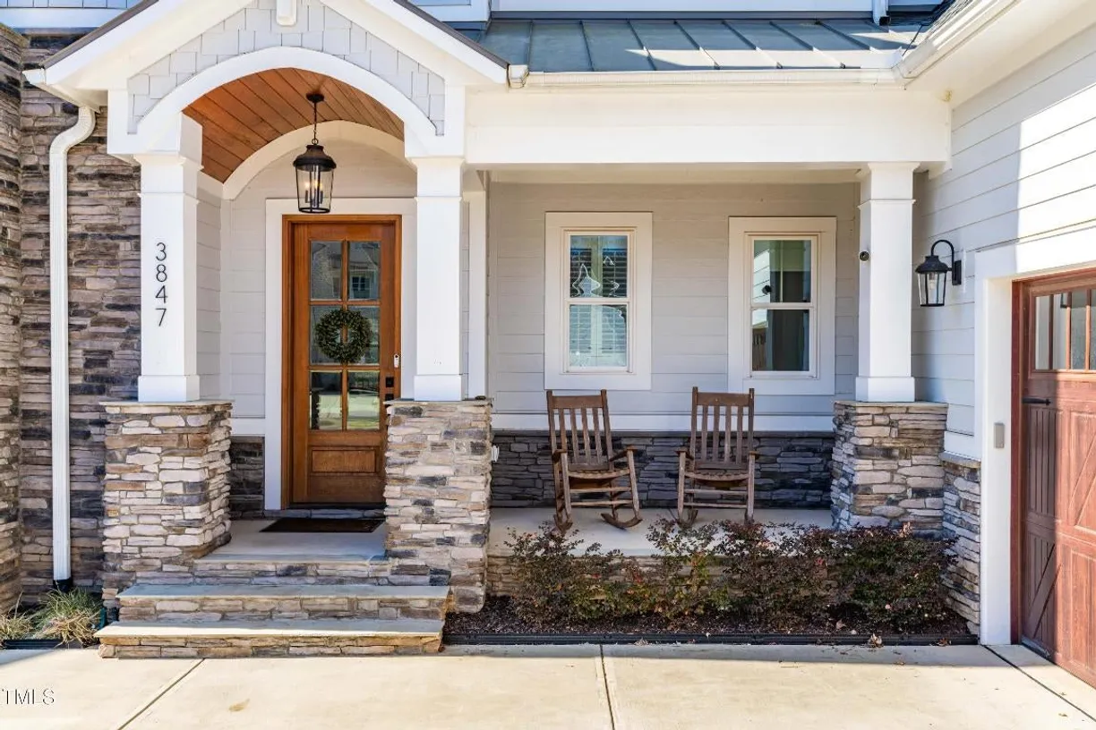 Raleigh, NC Real Estate | View 3847 Stoneridge Forest Drive | room 2
