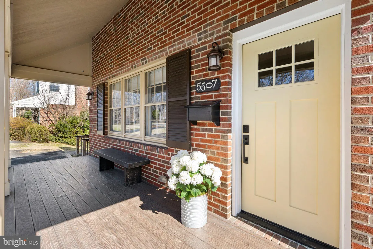 Washington Metro Area Real Estate | View 5507 Atlee Place | room 2