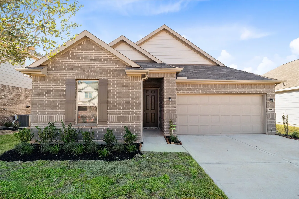 Houston Suburbs Real Estate | View 3531 Sage Green Trail | 3 Beds, 2 Baths