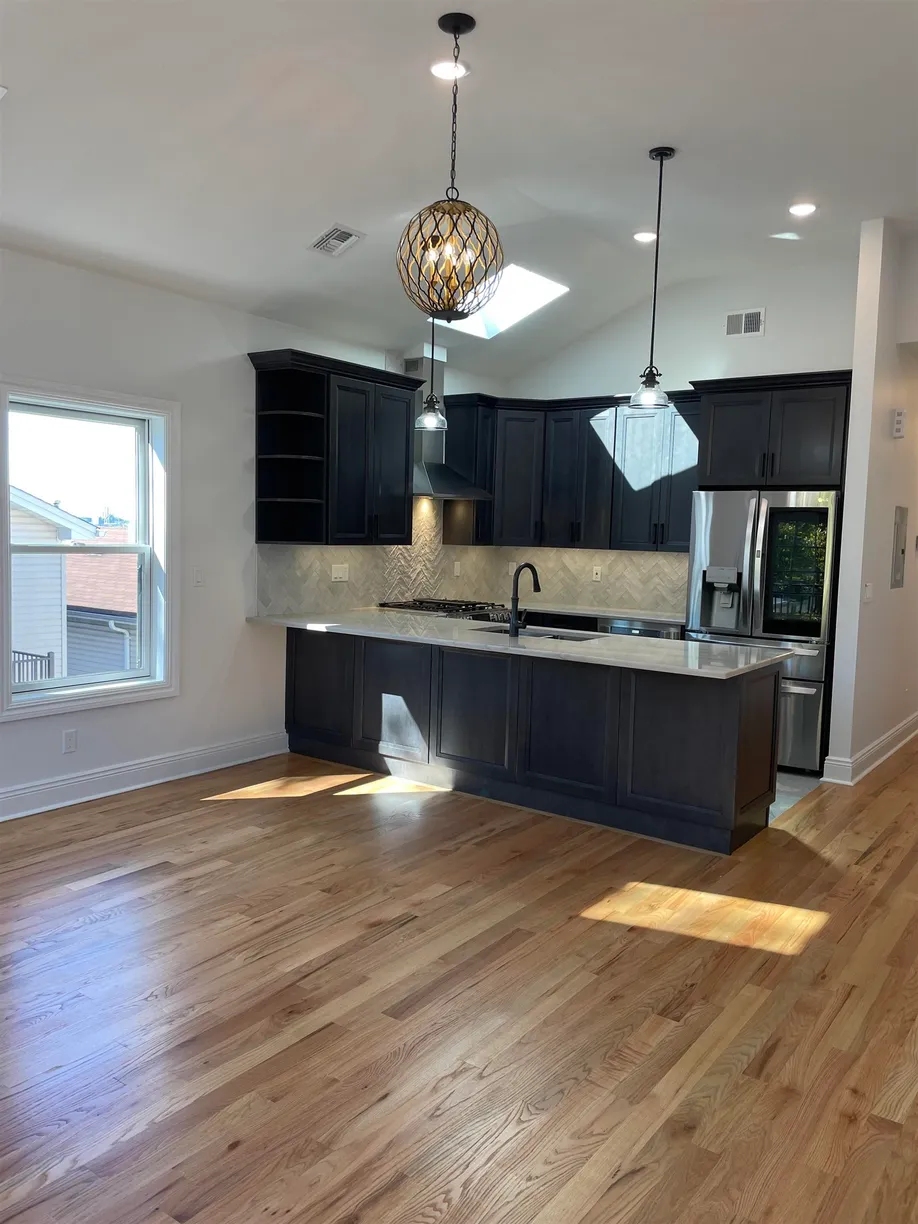 Jersey City/Hoboken Real Estate | View 219 Columbia Ave Unit# 2 | room 2