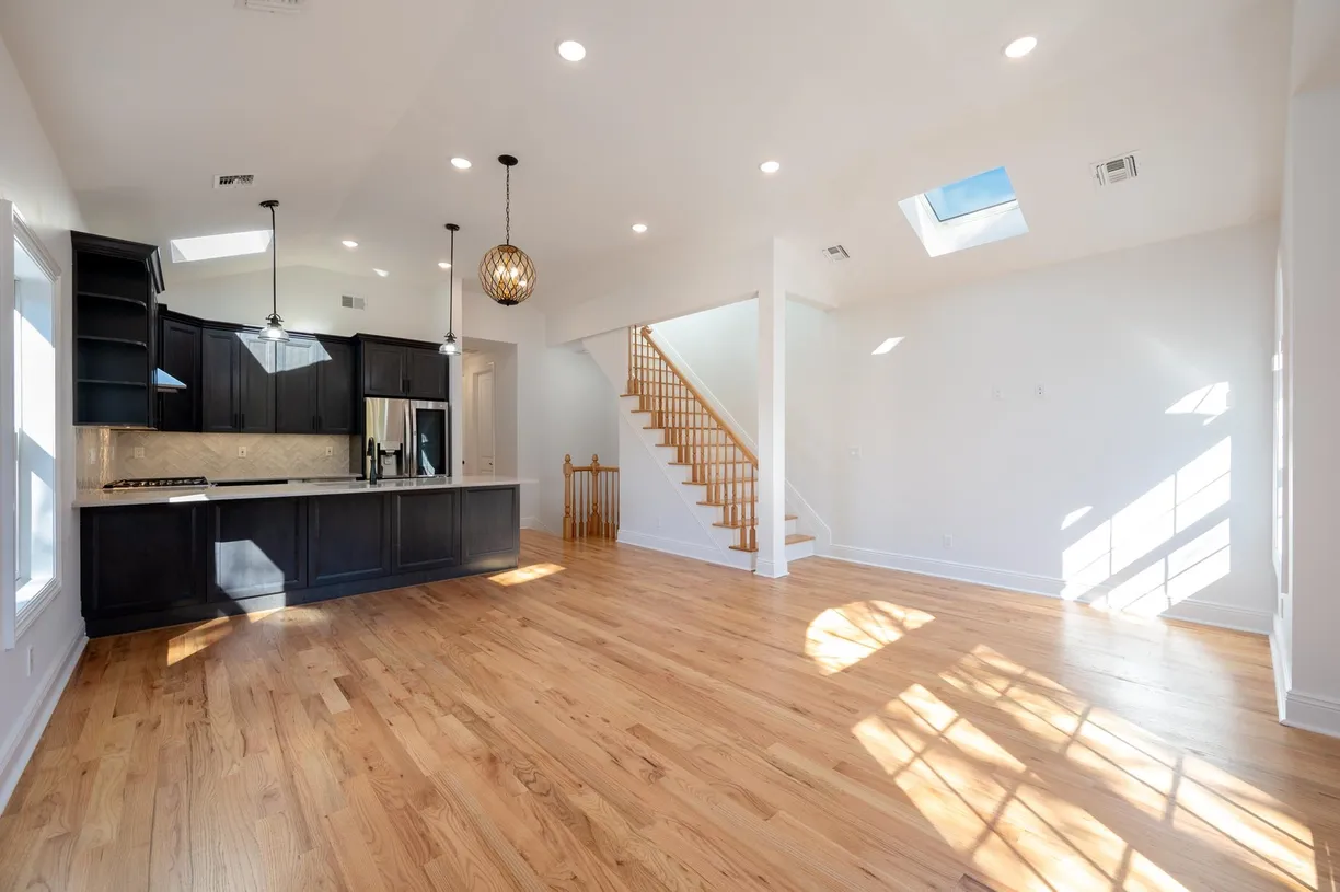 Jersey City/Hoboken Real Estate | View 219 Columbia Ave Unit# 2 | room 1