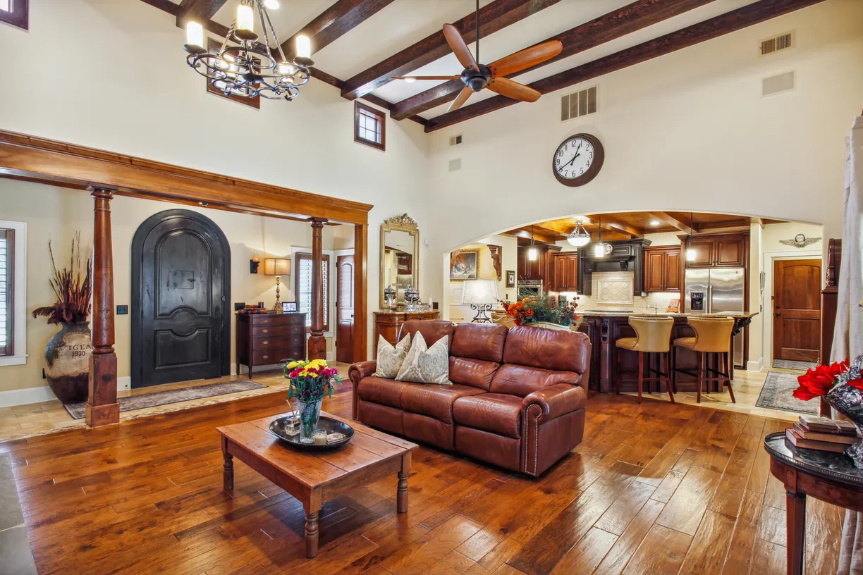 Savannah Real Estate | View 2105 Walthour Road | 215097_010_original_print | View 7