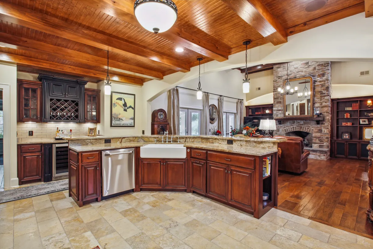 Savannah Real Estate | View 2105 Walthour Road | 215097_013_original_print | View 9
