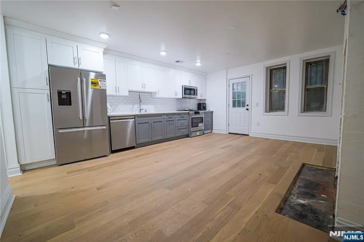 Bergen County Real Estate | View 69.5 Wayne Street Garden | room 2
