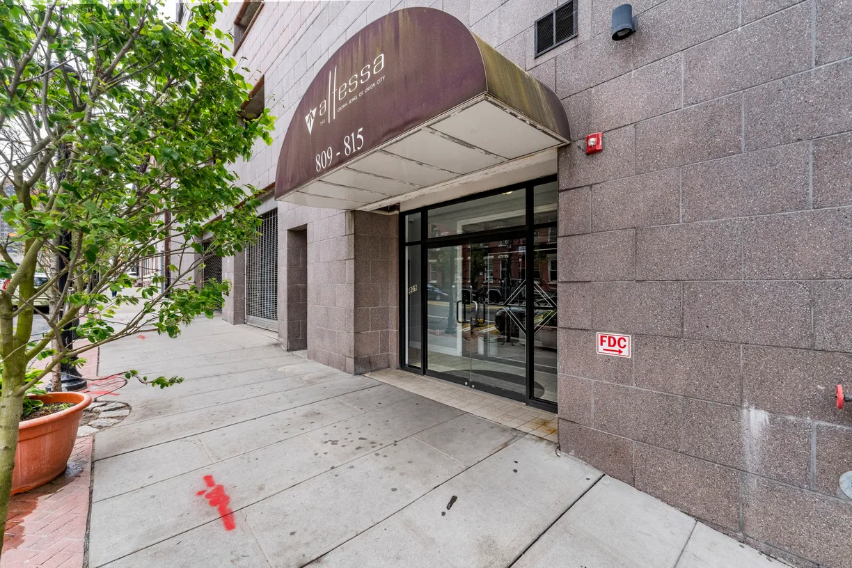 Bergen County Real Estate | View 809 22nd St 503 | 2-web-or-mls-DSC07838