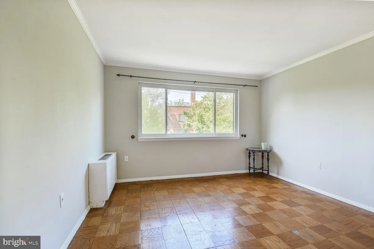 Washington Metro Area Real Estate | View 4555 Macarthur Boulevard NW Unit# 202 | room 2