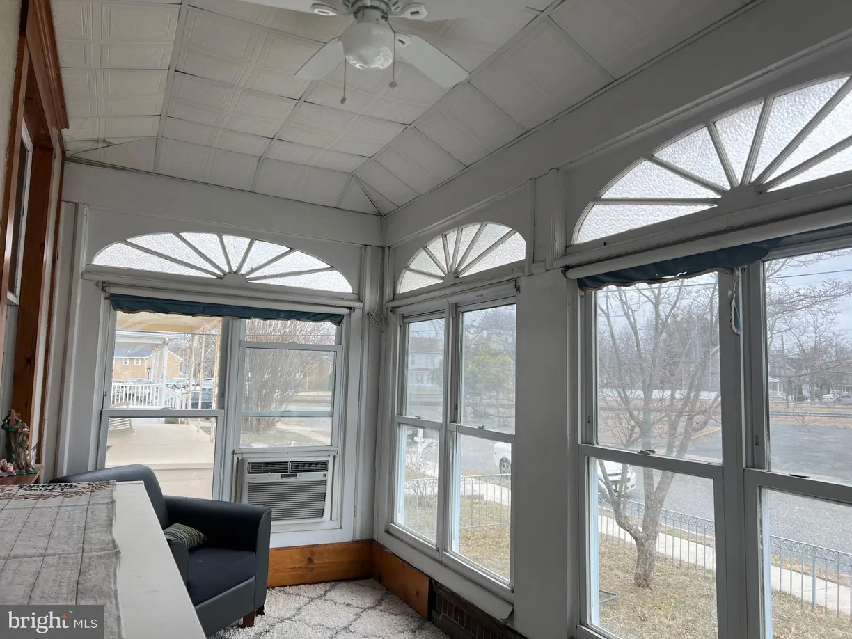 Jersey City/Hoboken Real Estate | View 219 Vanneman Avenue | room 1