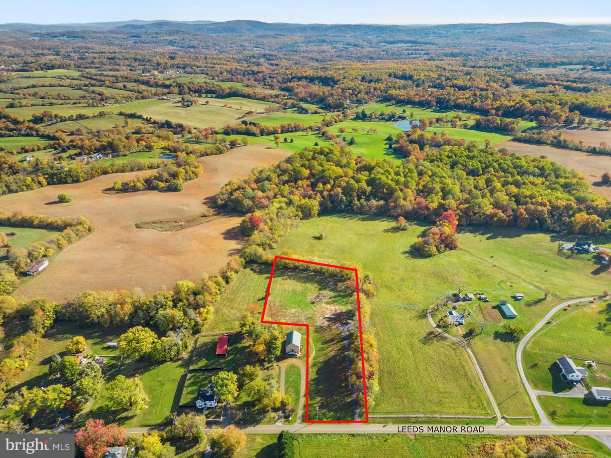 Washington Metro Area Real Estate | View 7035 Leeds Manor Road | room 1