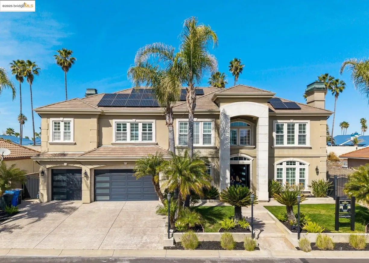 Northern California Real Estate | View 5577 Edgeview Dr | 4 Beds, 3 Baths