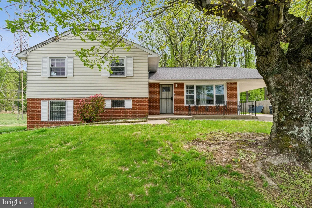 Washington Metro Area Real Estate | View 610 Millwoof Drive | 4 Beds, 3 Baths
