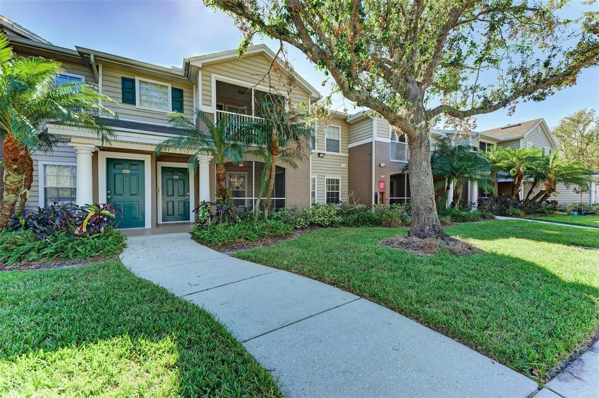 Sarasota/St. Petersburg Real Estate | View 8911 Manor Loop #102 | 1 Bed, 1 Bath