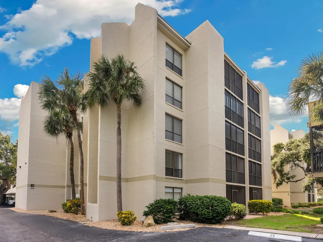 Sarasota/St. Petersburg Real Estate | View 6157 Midnight Pass Road #E12 | room 1
