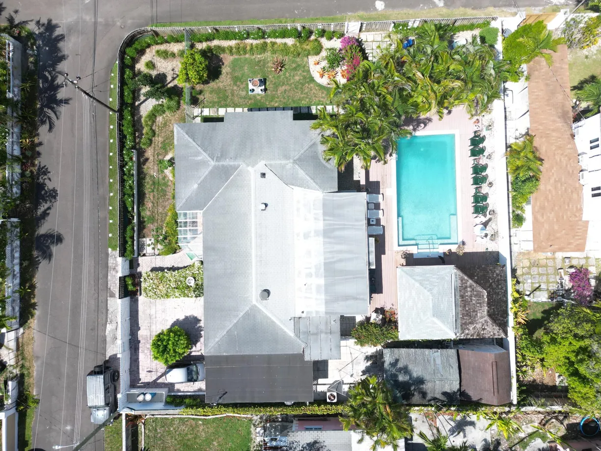 Bahamas Real Estate | View 12 Woodland Road #1 | room 1