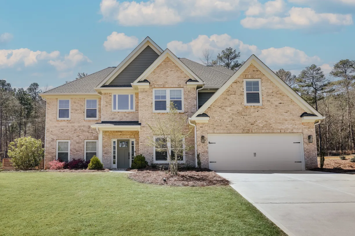 Athens, GA Real Estate | View 3065 Meadow Springs Drive | 6 Beds, 4 Baths