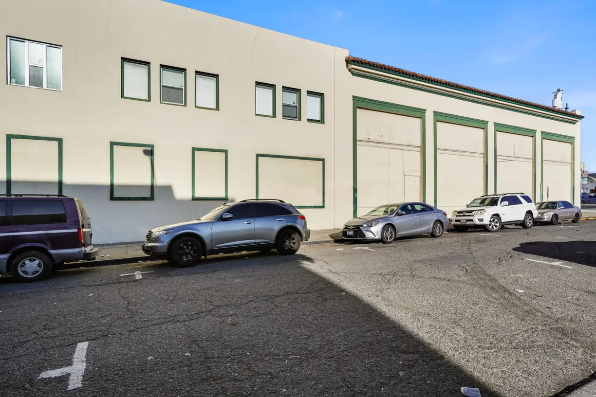 Northern California Real Estate | View 3545 International Boulevard | room 1