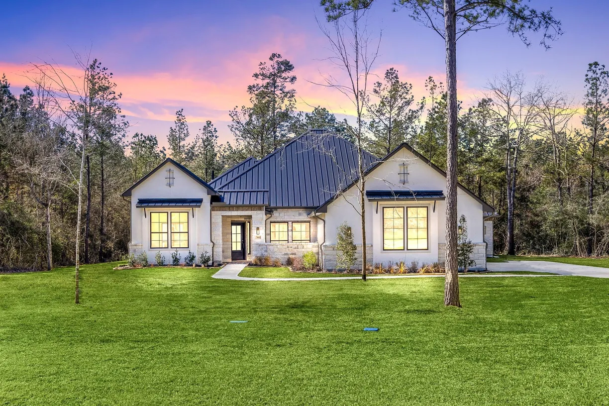 Houston Suburbs Real Estate | View 7613 Trinity Pines Drive | room 1