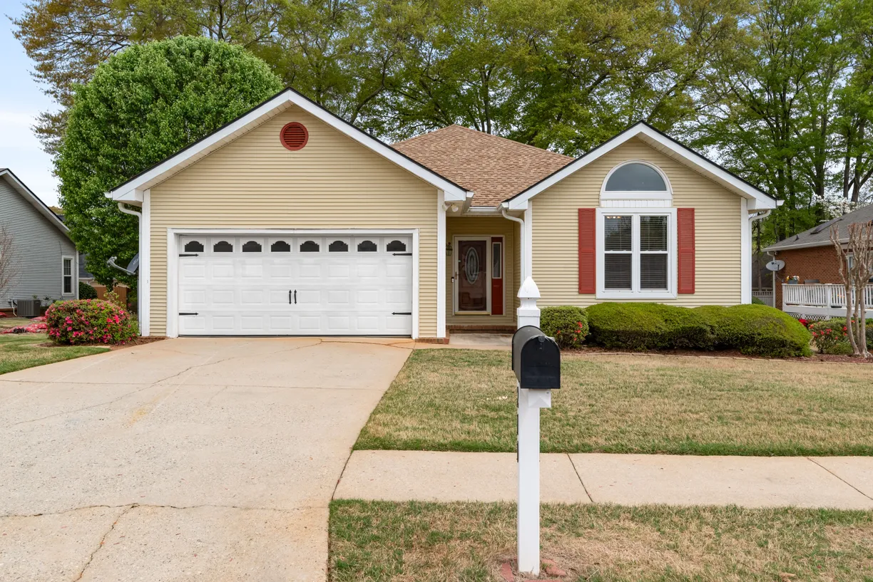 Athens, GA Real Estate | View 210 Brittany Chase | 3 Beds, 2 Baths