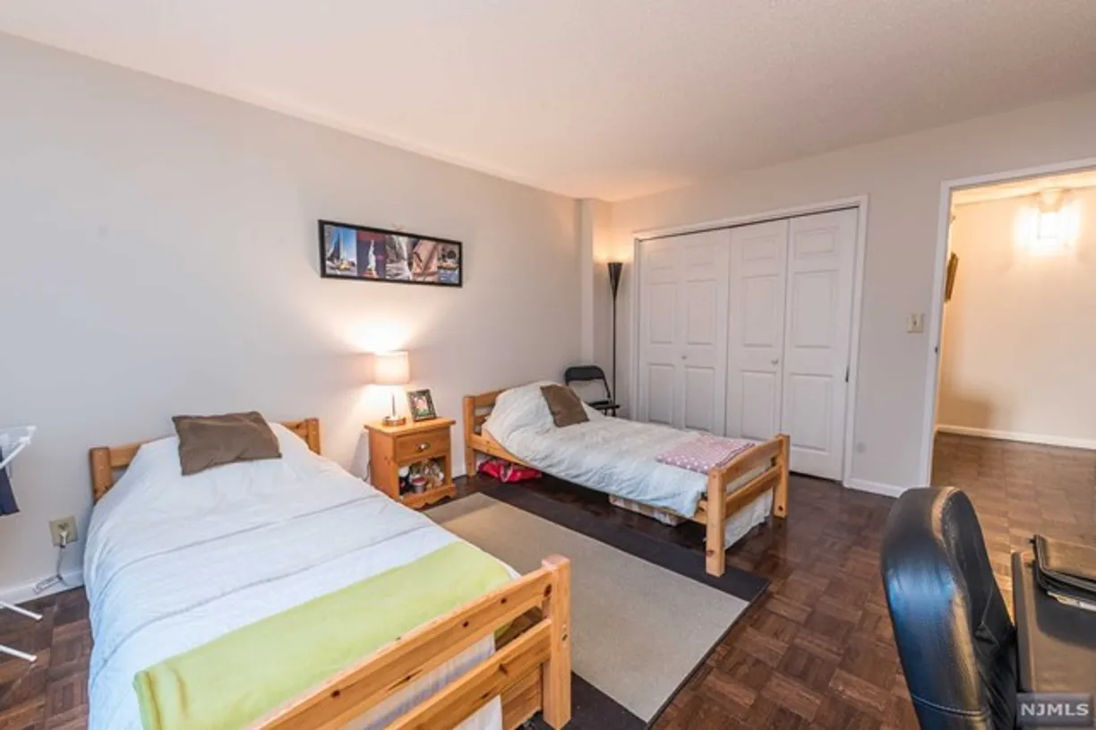 Rockland/Orange/NJ Real Estate | View 326 Prospect Avenue Unit# 5C | room 13 | View 14