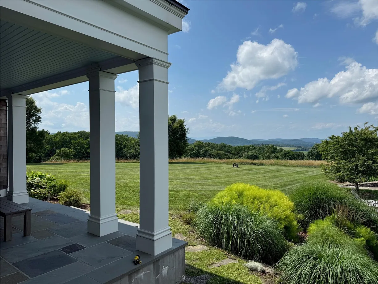 Hudson Valley Real Estate | View 310 Carpenter Hill Road | room 2