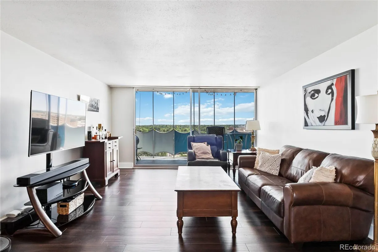 Denver Real Estate | View 1155 N Ash Street Unit# 1408 | 2 Beds, 2 Baths