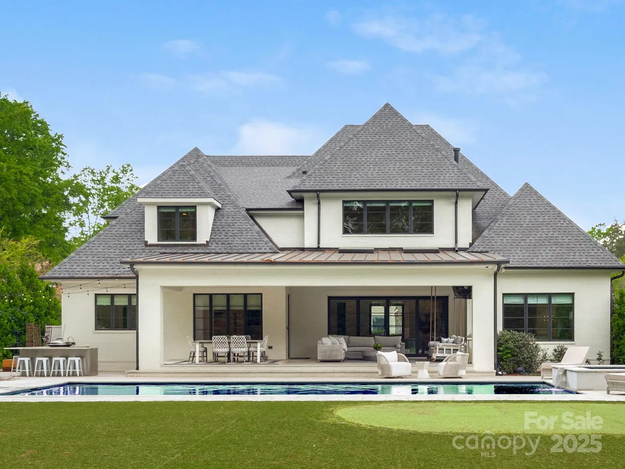 Charlotte Real Estate | View 2343 Vernon Drive | 5 Beds, 5 Baths