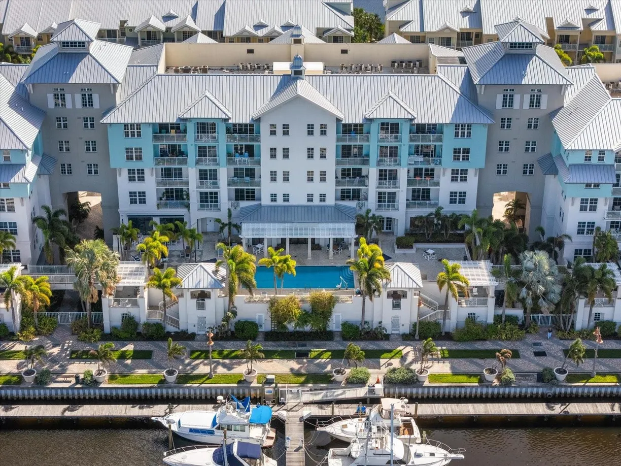 Sarasota/St. Petersburg Real Estate | View 536 Bahia Beach Boulevard #117B | 1 Bed, 1 Bath