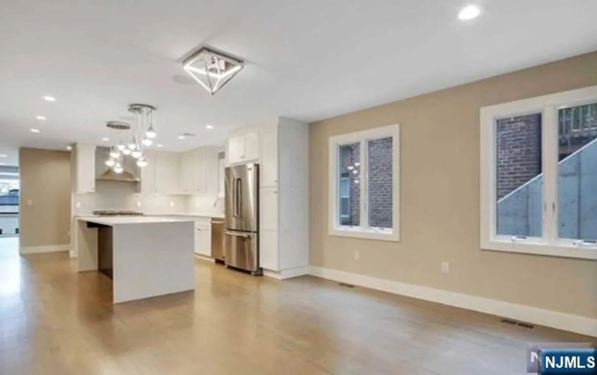 Bergen County Real Estate | View 746B Undercliff B | room 2