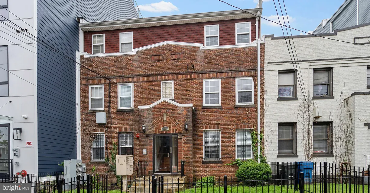 Washington Metro Area Real Estate | View 408 Kennedy Street NW Unit# 202 | room 2