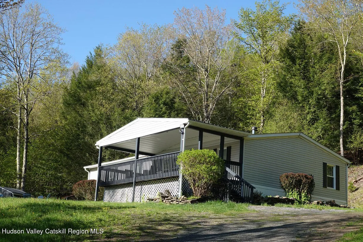 Hudson Valley Real Estate | View 11 Lyman Todd Drive | 3 Beds, 2 Baths