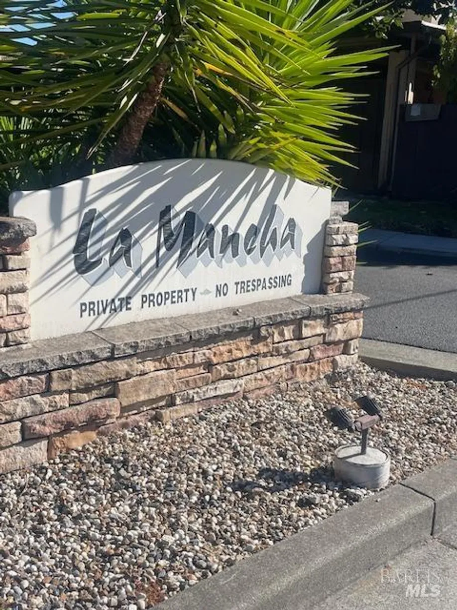 Northern California Real Estate | View 178 La Mancha Drive | 3 Beds, 3 Baths