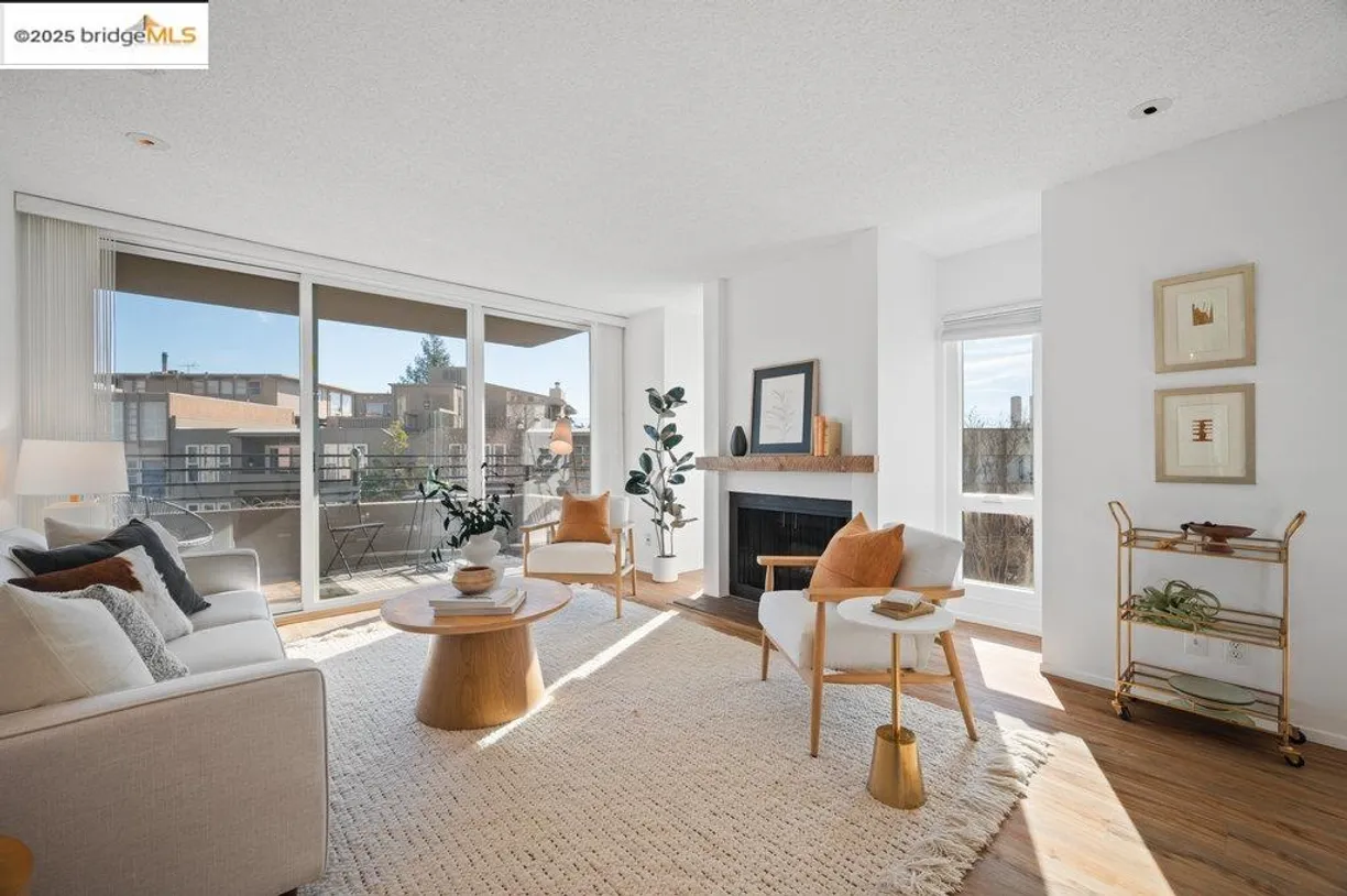 Northern California Real Estate | View 5340 Broadway Terrace #406 | room 1