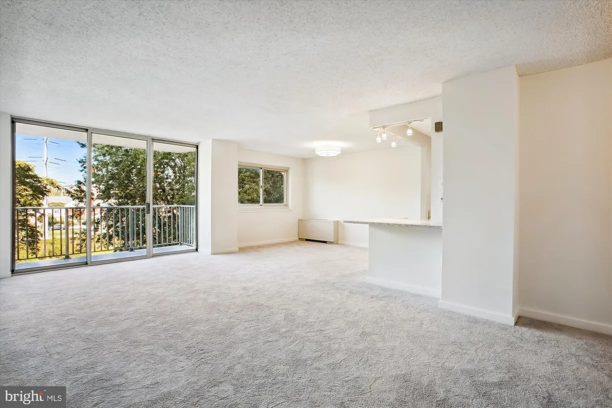 Washington Metro Area Real Estate | View 1225 Martha Custis Drive Unit# 219 | room 2