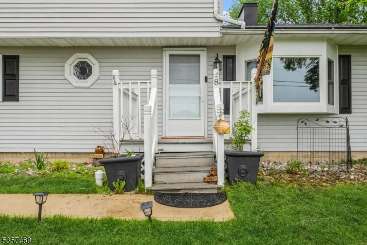 Central NJ/Bucks County, PA Real Estate | View 8 Mill Brook Road8 | room 2