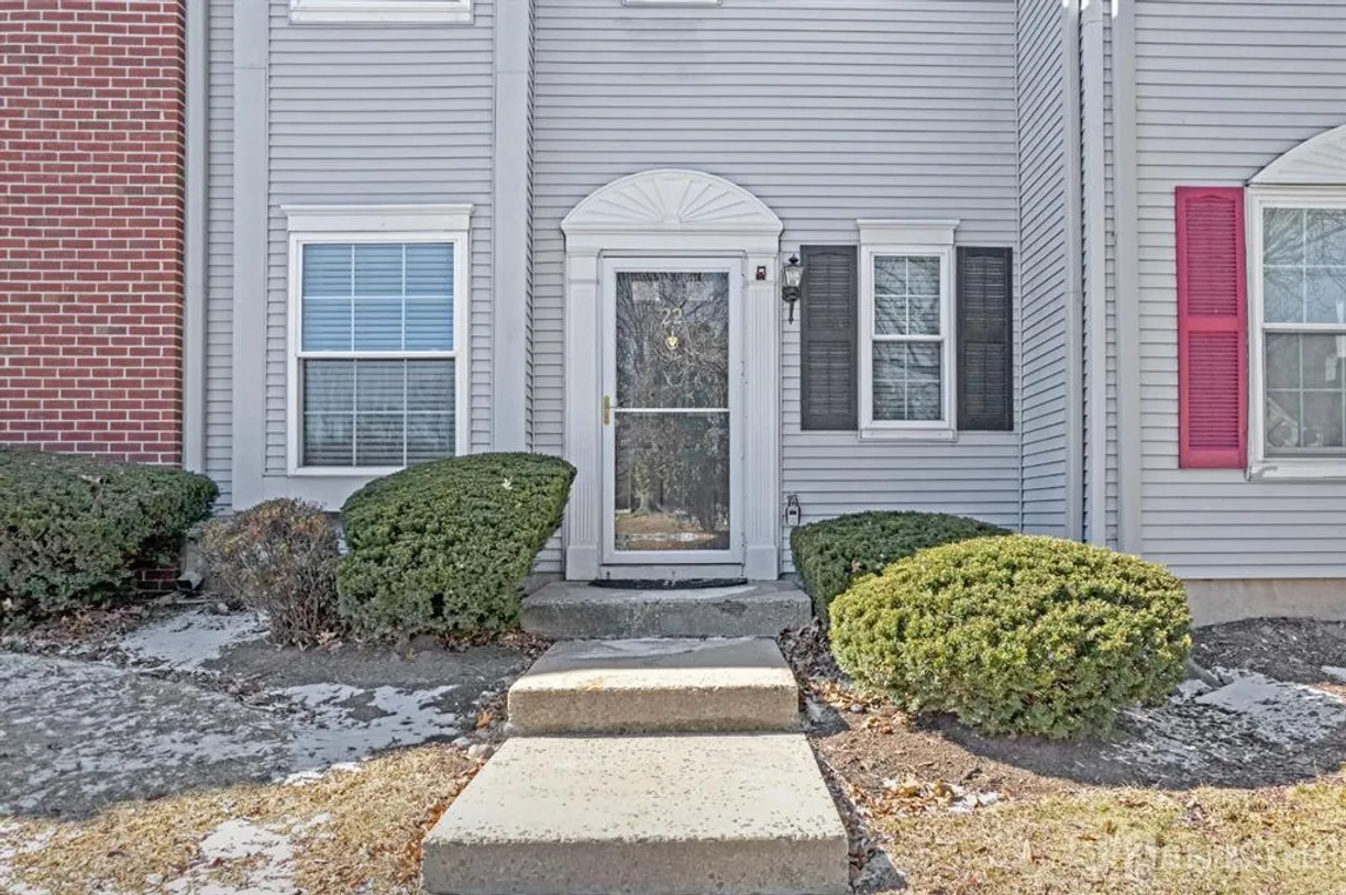 Central NJ/Bucks County, PA Real Estate | View 22 Colleen Court | room 1