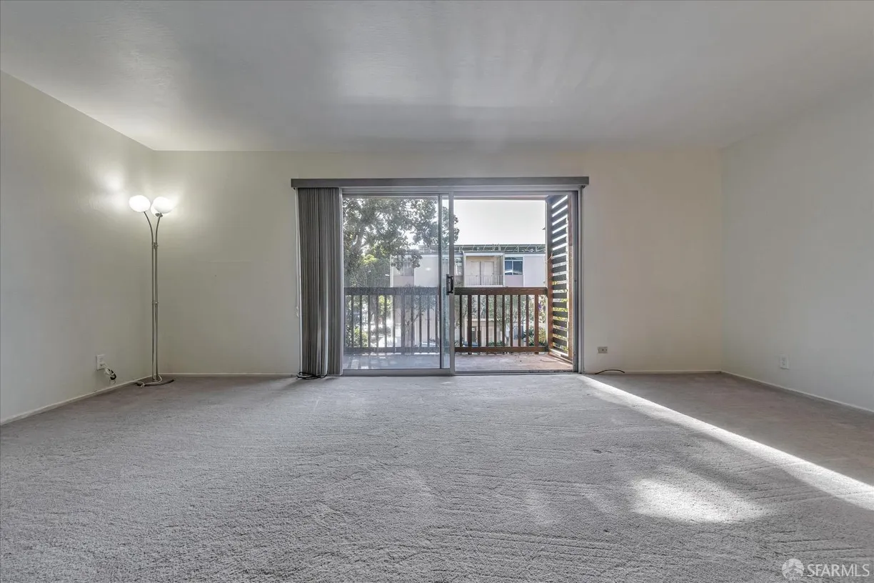 Northern California Real Estate | View 1 Western Shore Lane #3 | room 1