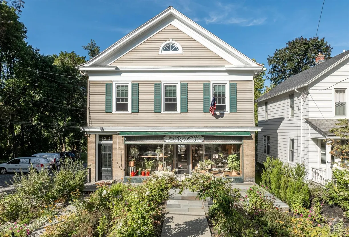 Hudson Valley Real Estate | View 128 Green Street | 3 Beds, 1 Bath