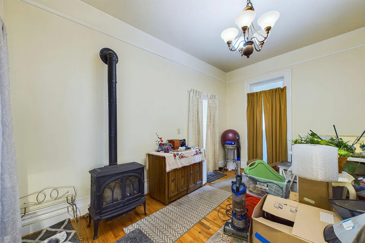 Northern California Real Estate | View 123 W Washington Street | room 1