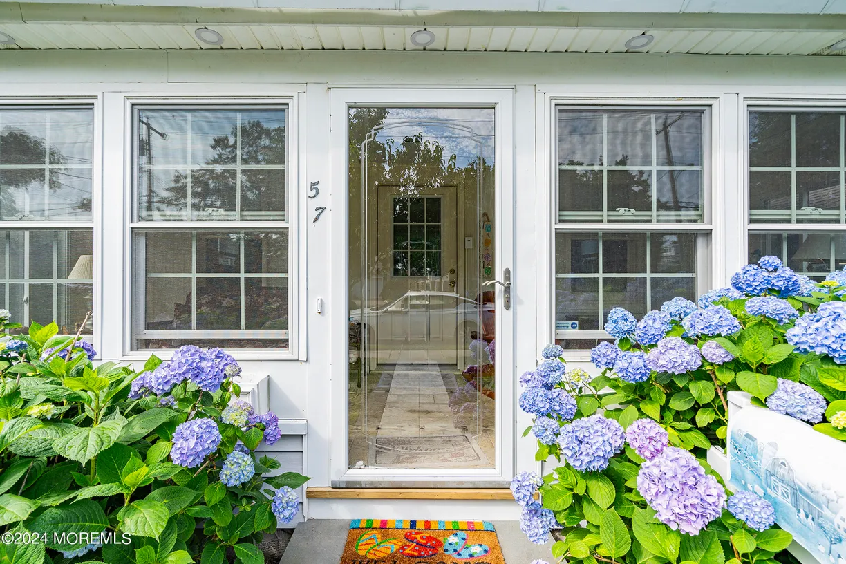 Rockland/Orange/NJ Real Estate | View 57 Ocean Avenue | room 2