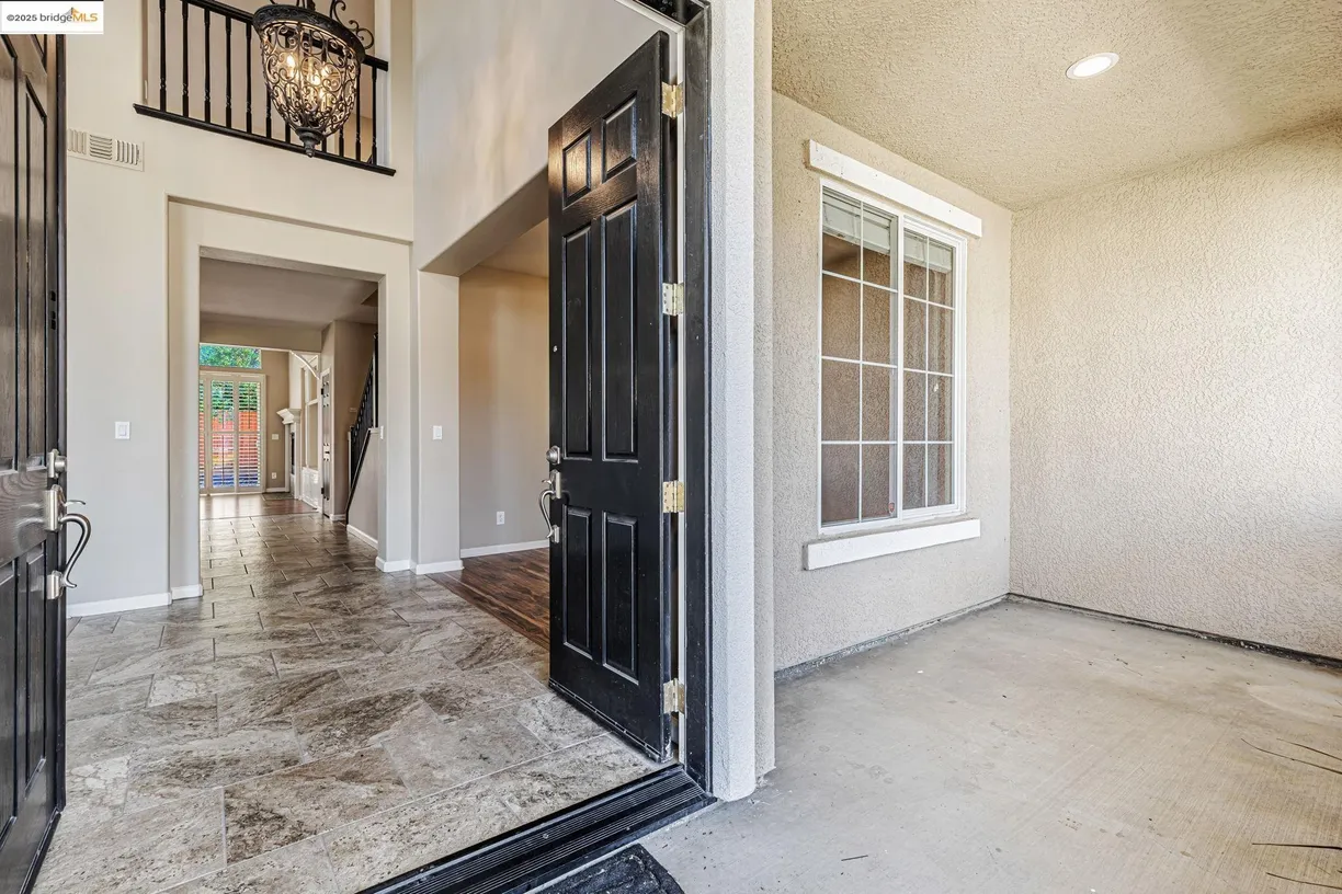 Northern California Real Estate | View 3450 Keystone Loop | room 2