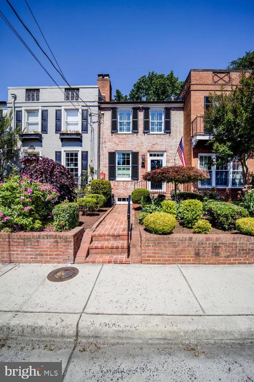 Washington Metro Area Real Estate | View 717 S Royal Street | room 2