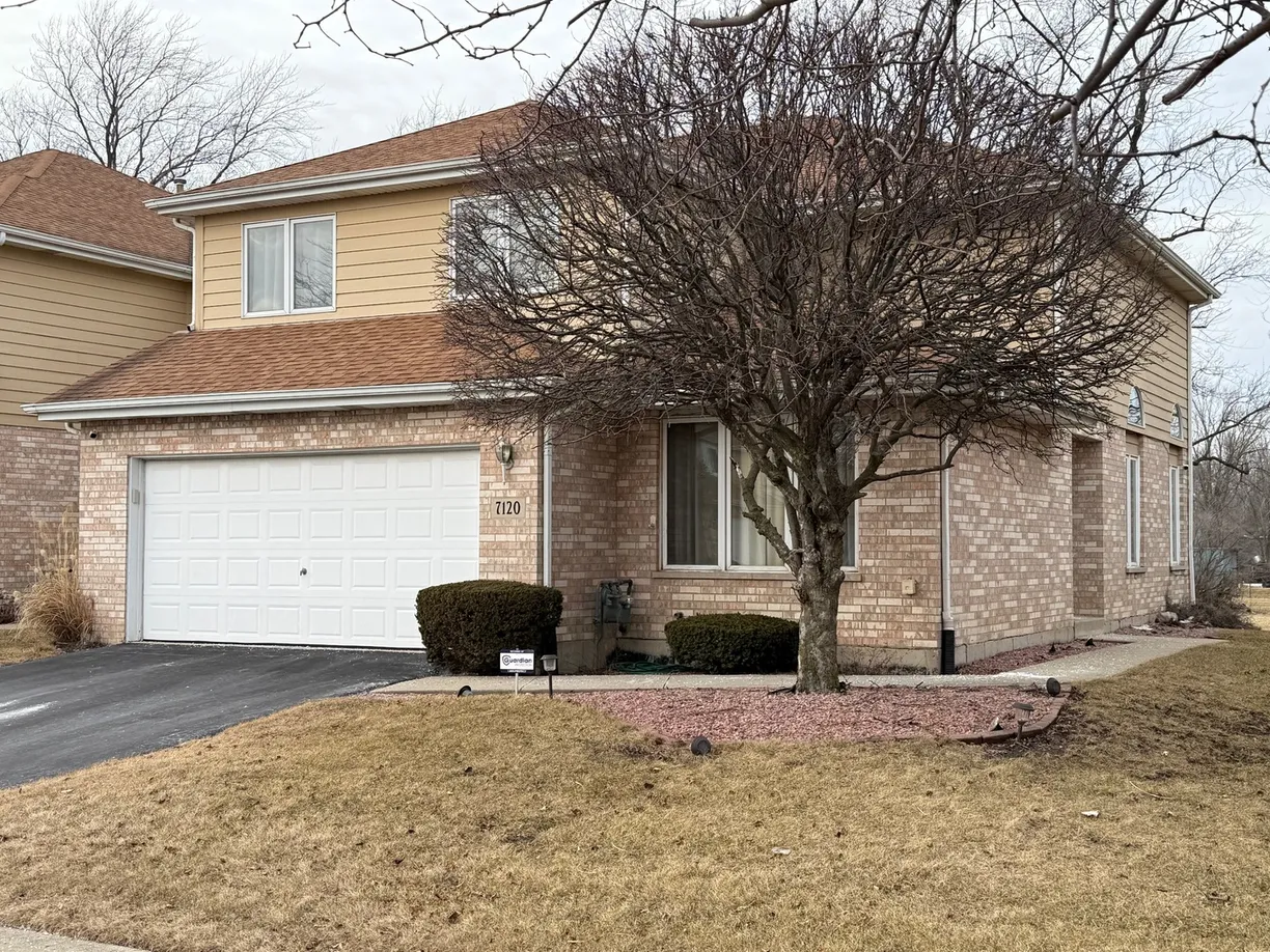 Chicago Real Estate | View 7120 182nd | 3 Beds, 3 Baths