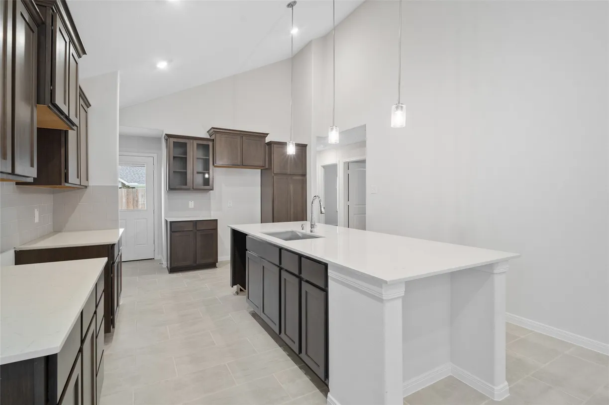 Houston Suburbs Real Estate | View 21719 Cypress Trellis Drive | room 2