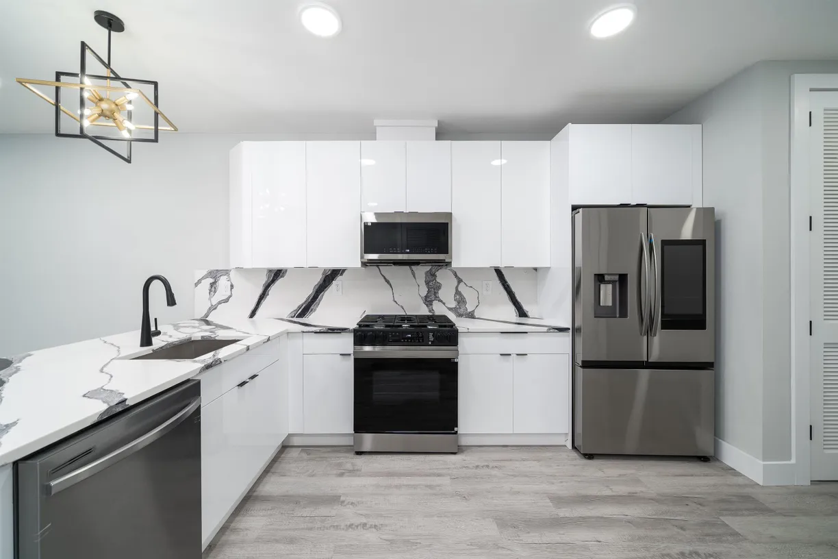 Jersey City/Hoboken Real Estate | View 187 Culver Ave Unit# 202 | room 1