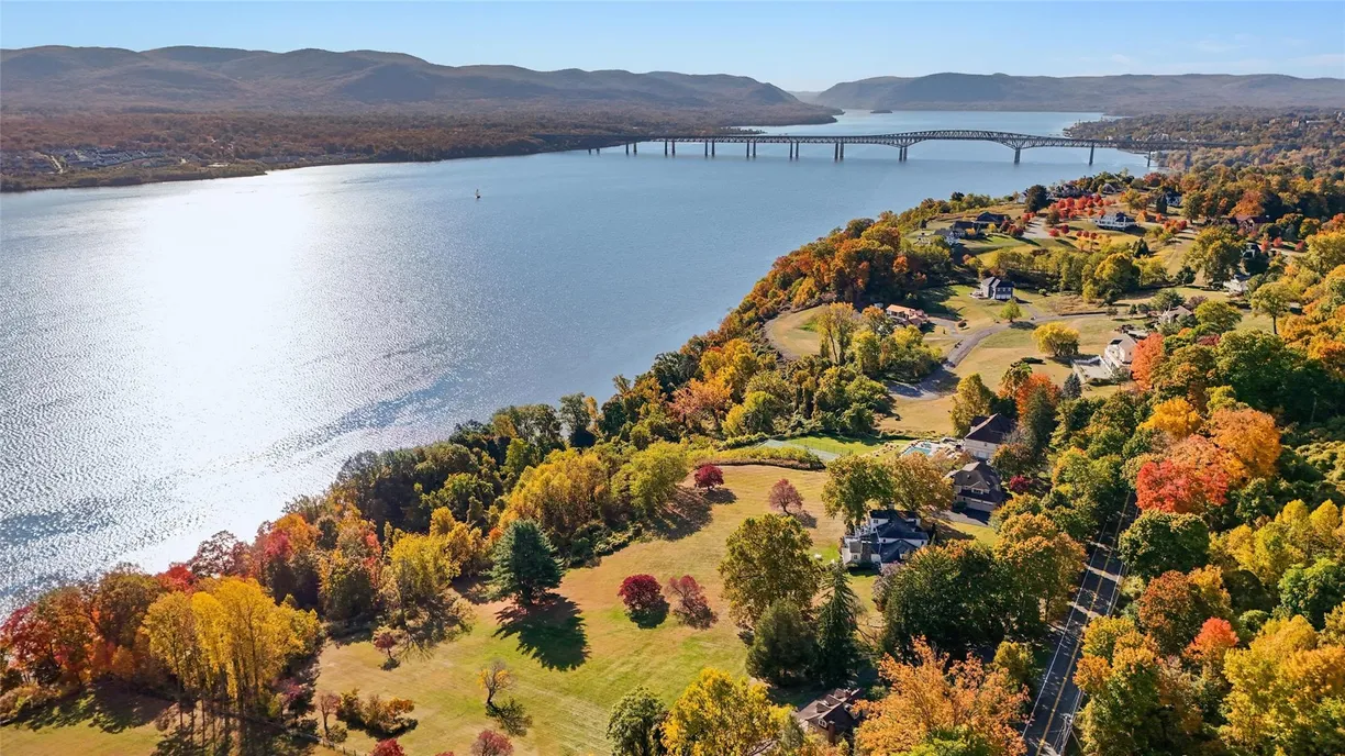 Hudson Valley Real Estate | View 602 River Road